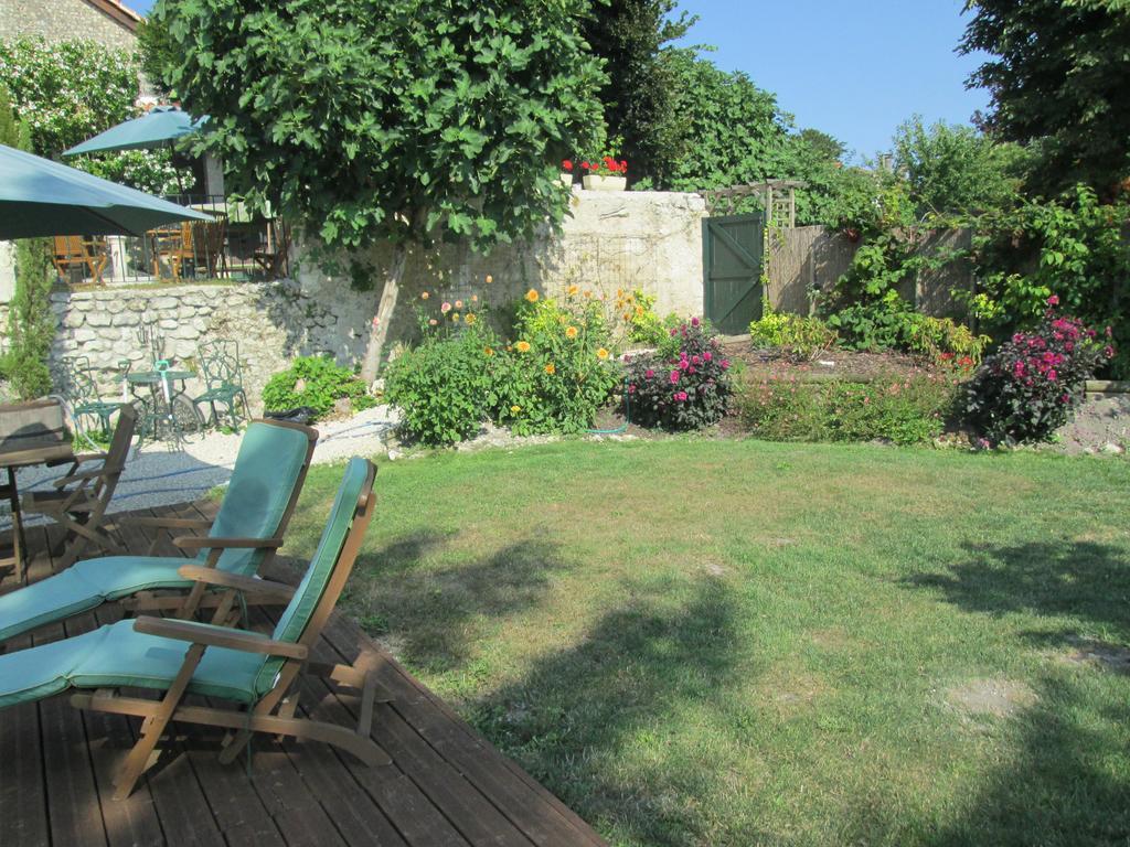 Le Petit Lavoir Saint-Paul-Lizonne Екстер'єр фото